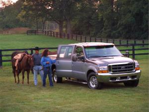 Ford F-250 Super Duty Platinum Edition 2001 года
